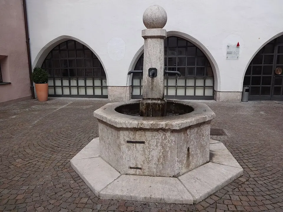Rathausbrunnen