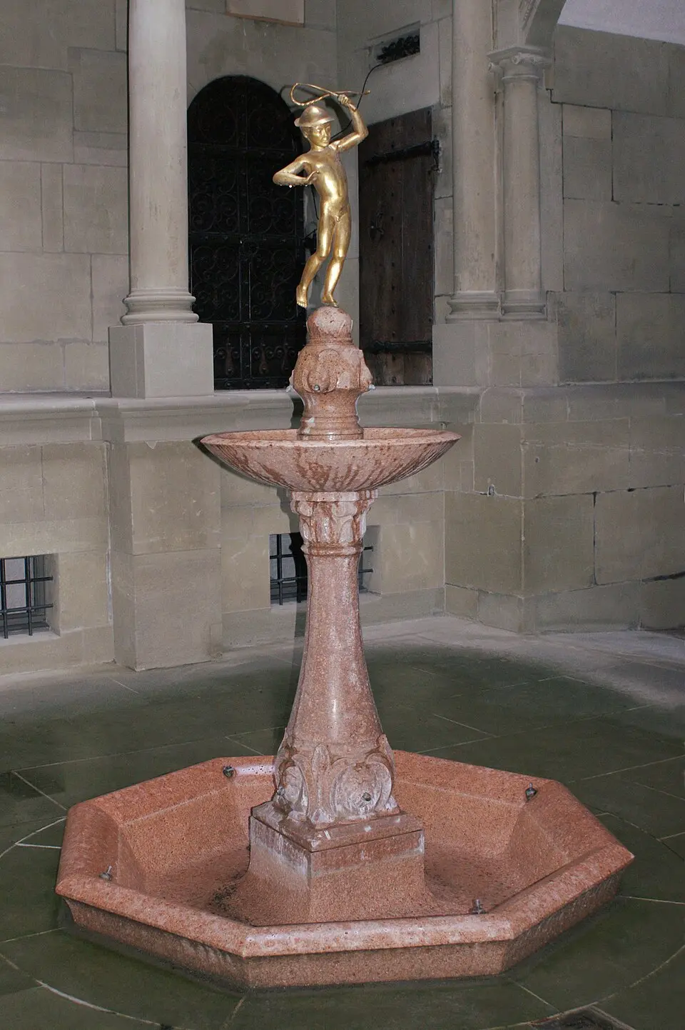 town hall courtyard fountain