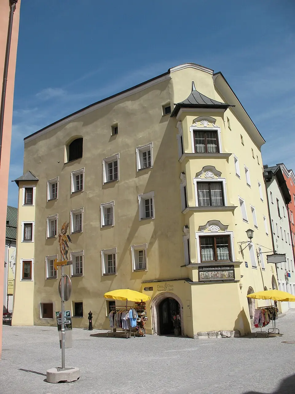 Notburgahaus, Stettnerhaus