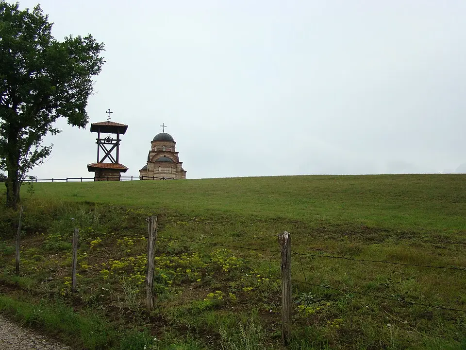 Равна гора