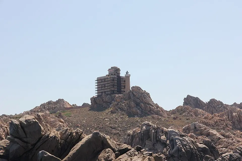 faro di Razzoli