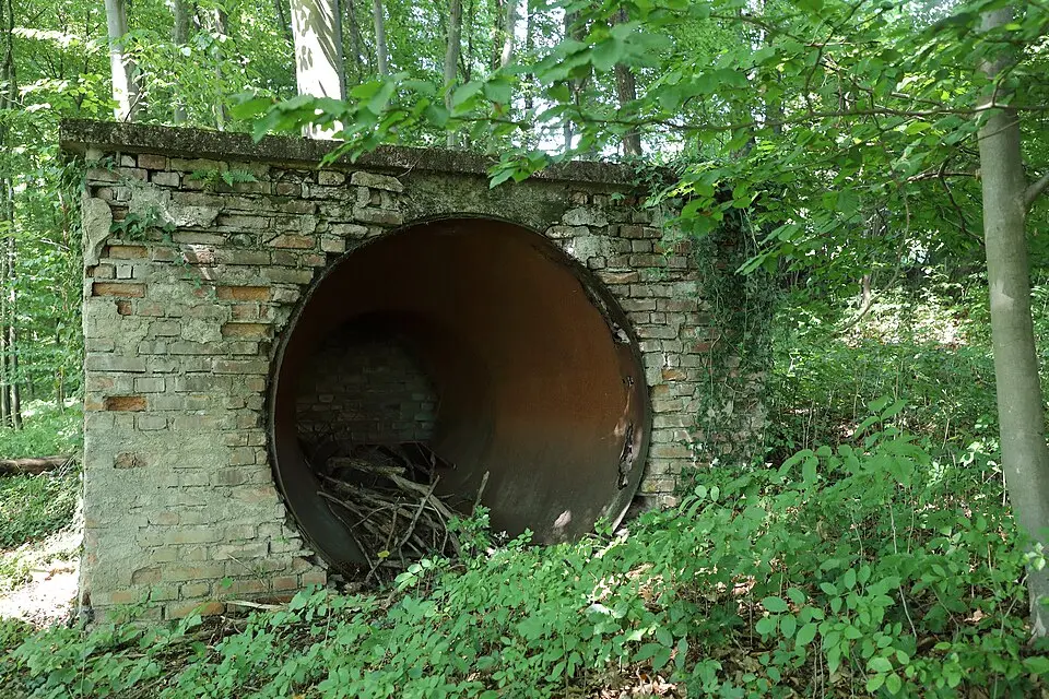Schacht 4