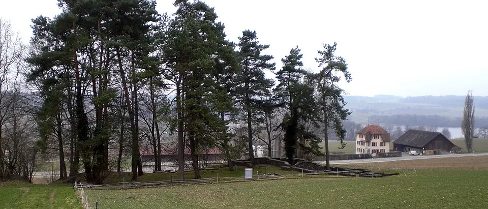 Stutheien, Roman estate