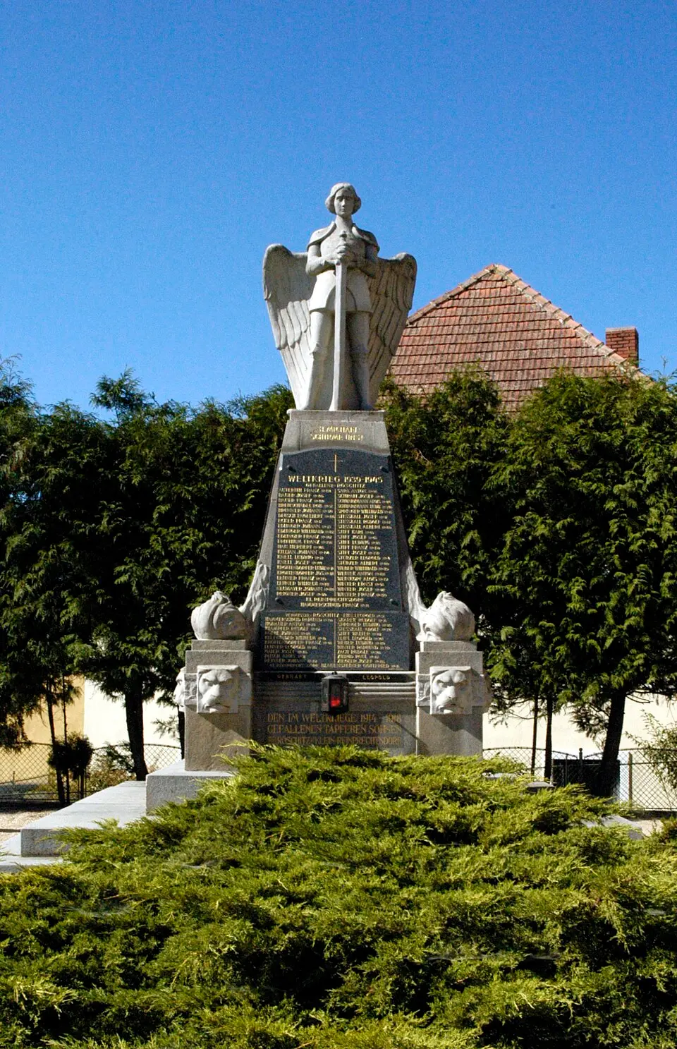 Kriegerdenkmal