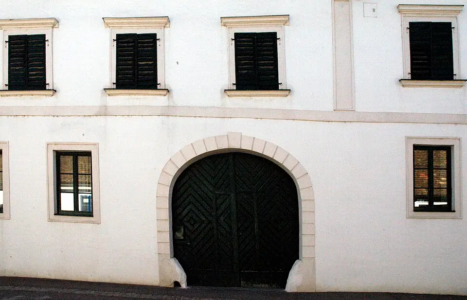 Wohn- und Wirtschaftsgebäude