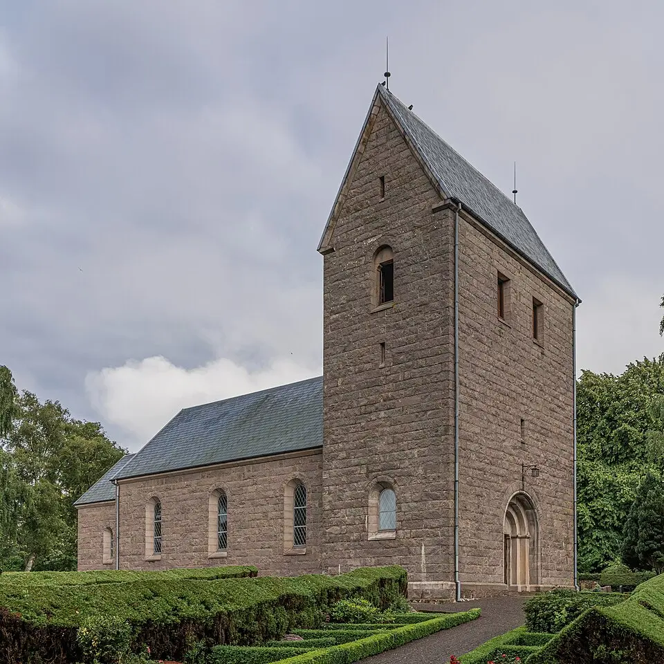 Obrázok: A.Savin · FAL Rø Kirke