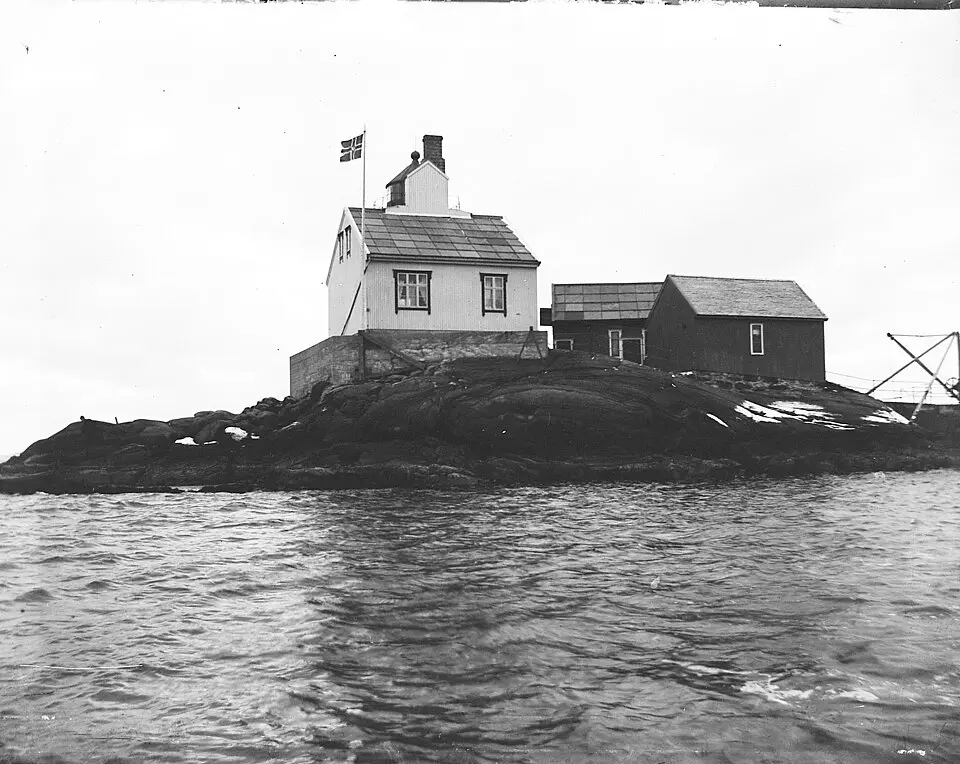 Rødholmen fyr