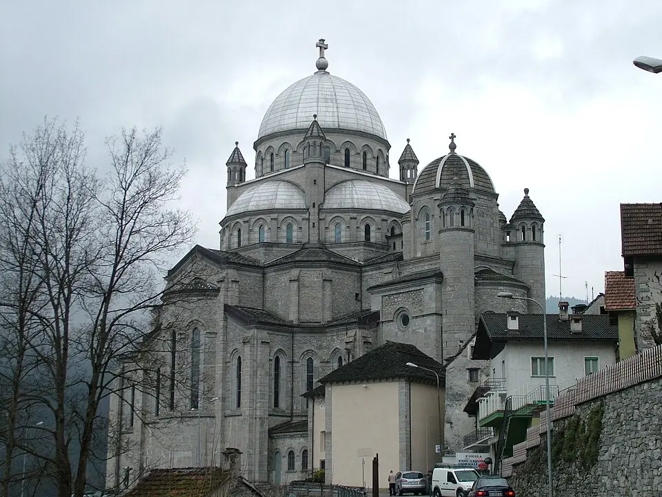 santuario della Madonna del Sangue