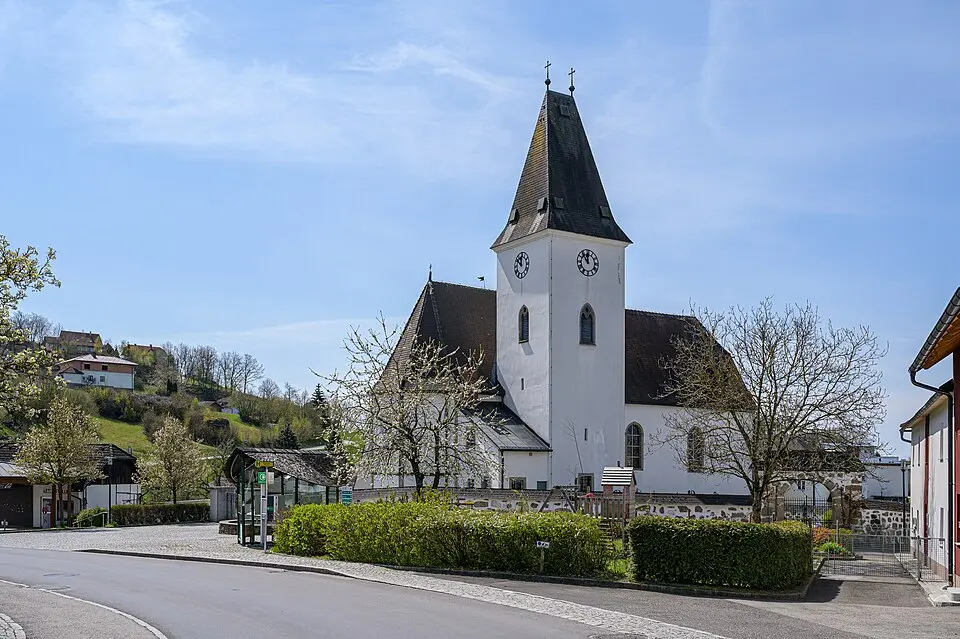 Obrázok: Isiwal · CC BY-SA 4.0 Pfarrkirche Rechberg