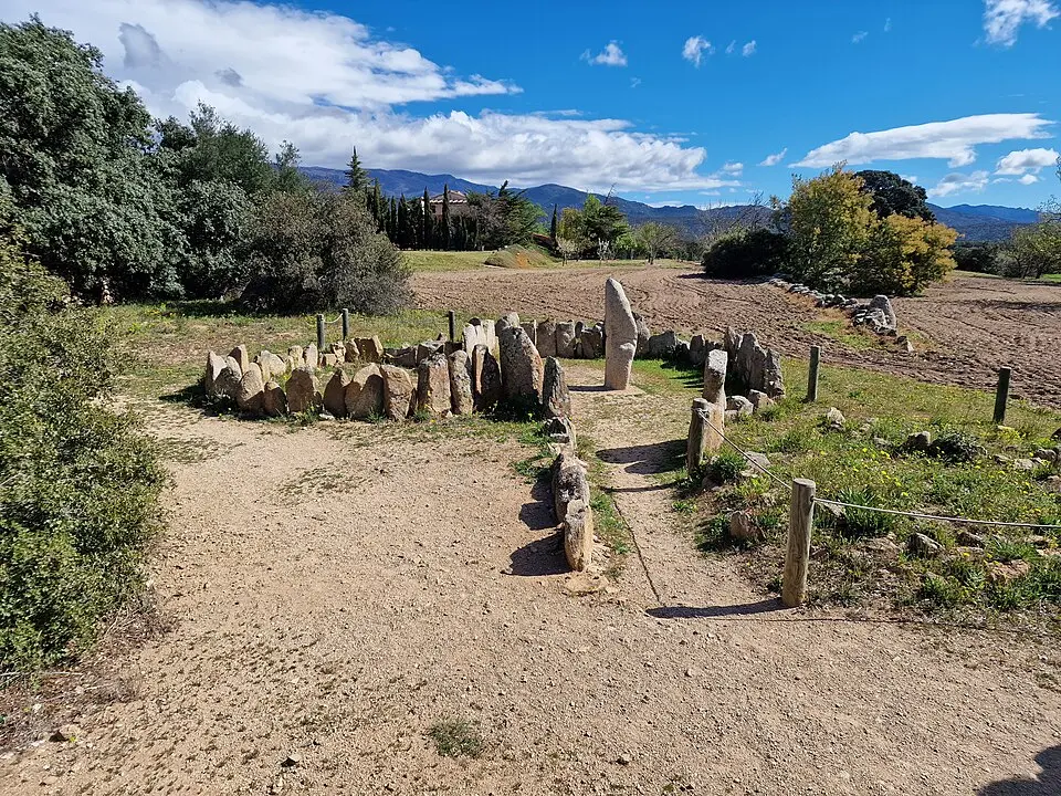 Image: Quelet · CC BY-SA 3.0 Recinte megalític del Mas Baleta