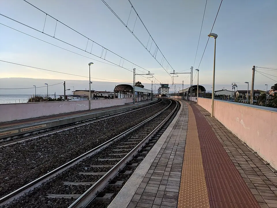 stazione di Reggio di Calabria Aeroporto