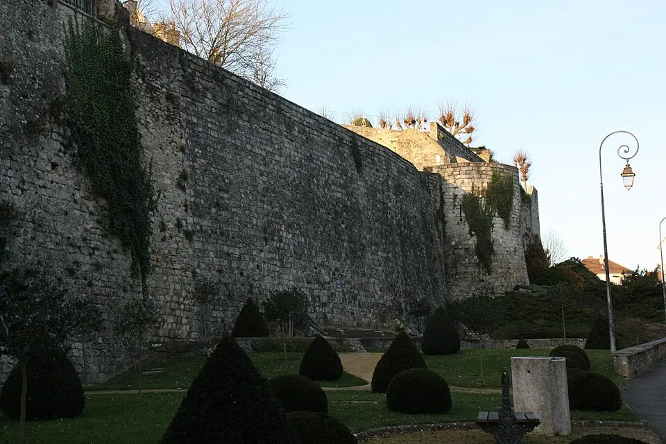 remparts de Château-Thierry
