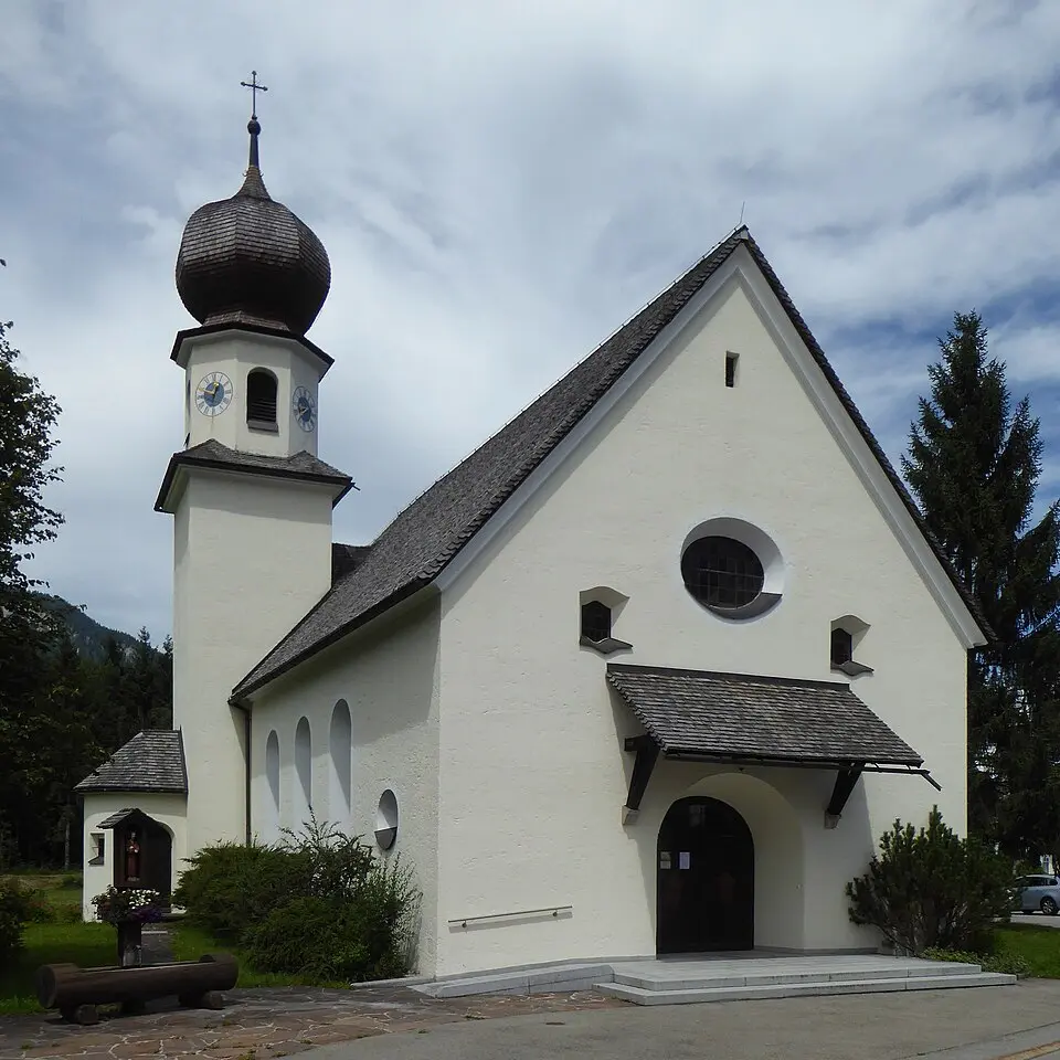 Kath. Filialkirche Herz Mariae