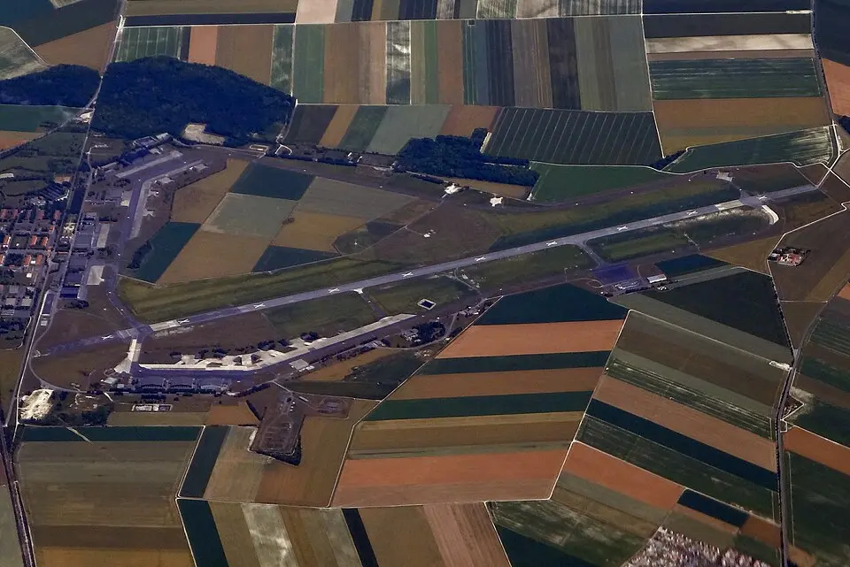 base aérienne 112 Reims-Champagne
