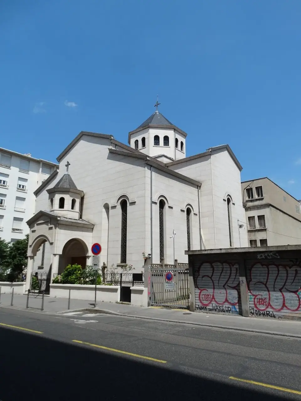 Slika: Leon petrosyan · CC BY-SA 4.0 église arménienne Saint-Jacques de Lyon