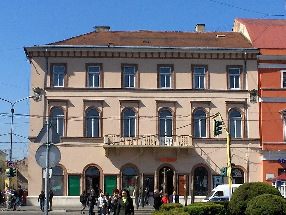 Obrázok: Roamata · Public domain Palatul Rhédey din Cluj