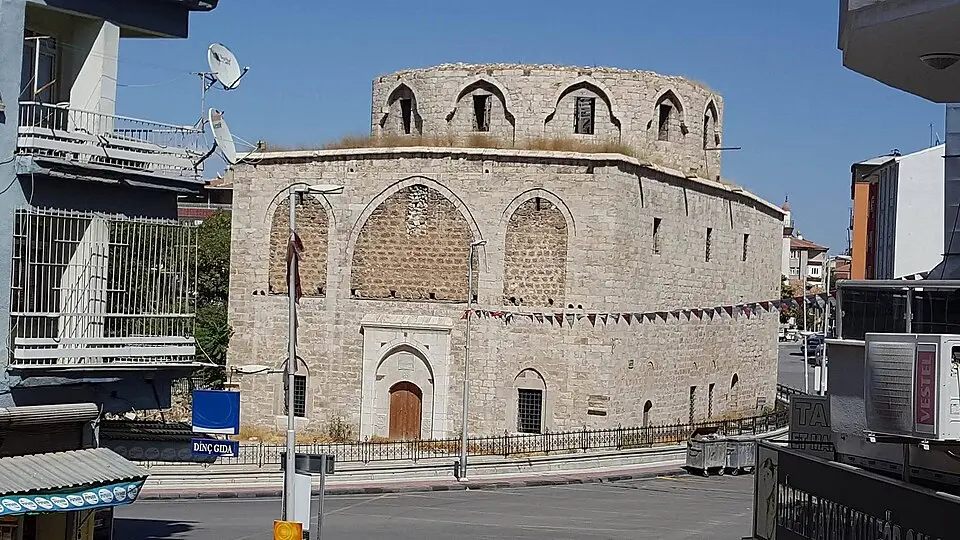 Taşhoron Kilisesi
