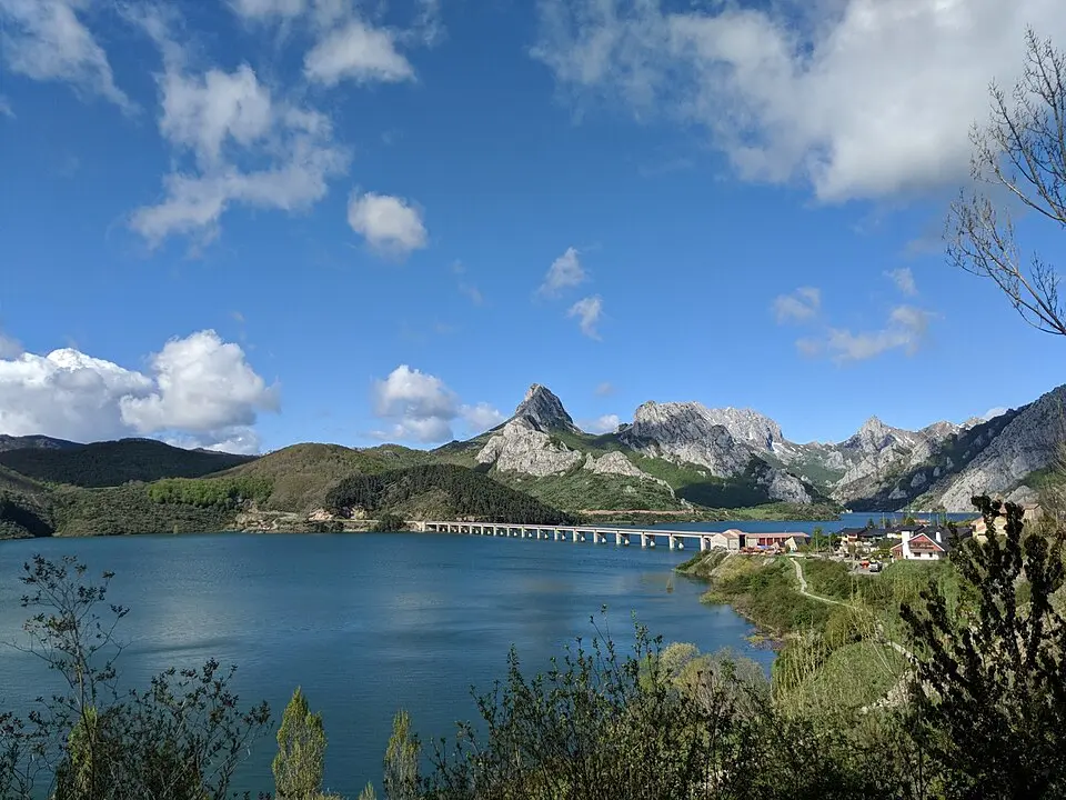 embalse de Riaño