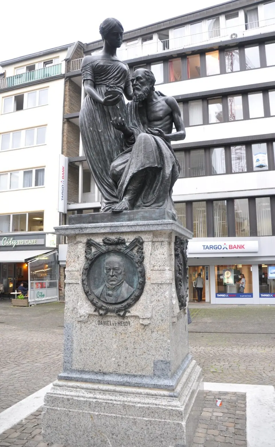 Elberfelder Armenpflegedenkmal