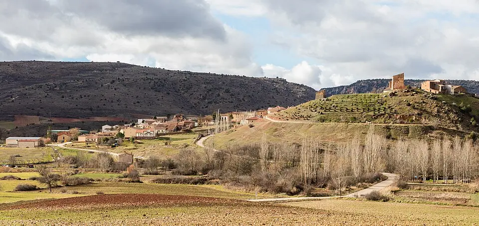 Immagine: Diego Delso · CC BY-SA 4.0 Riba de Saelices