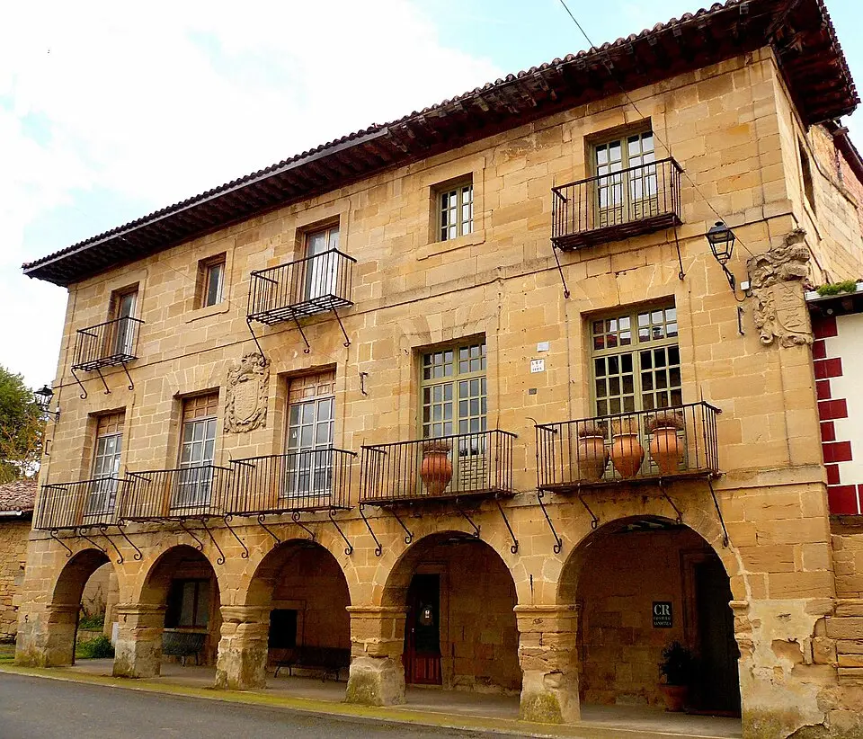 Palacio Montoya