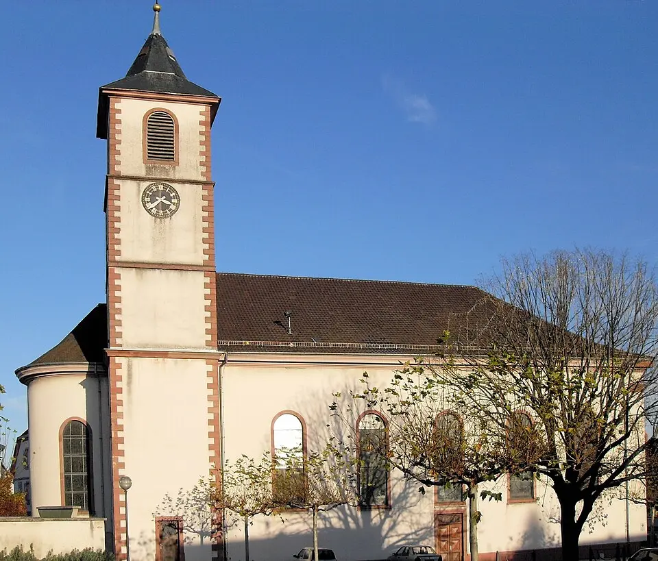 Image: Rauenstein · CC BY-SA 3.0 Église Sainte-Afre
