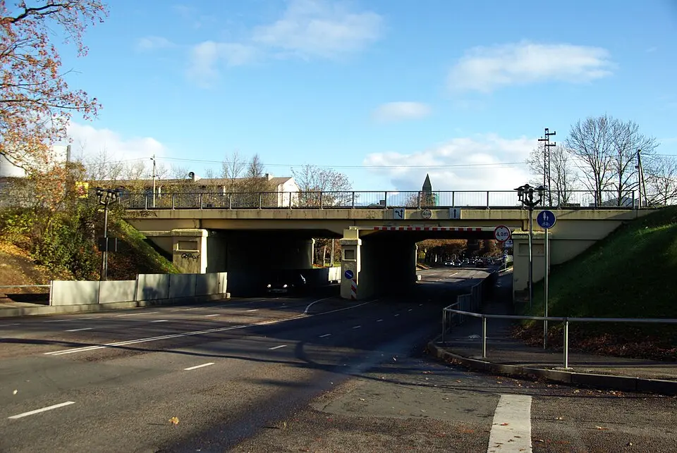 Riia tänava raudteesild