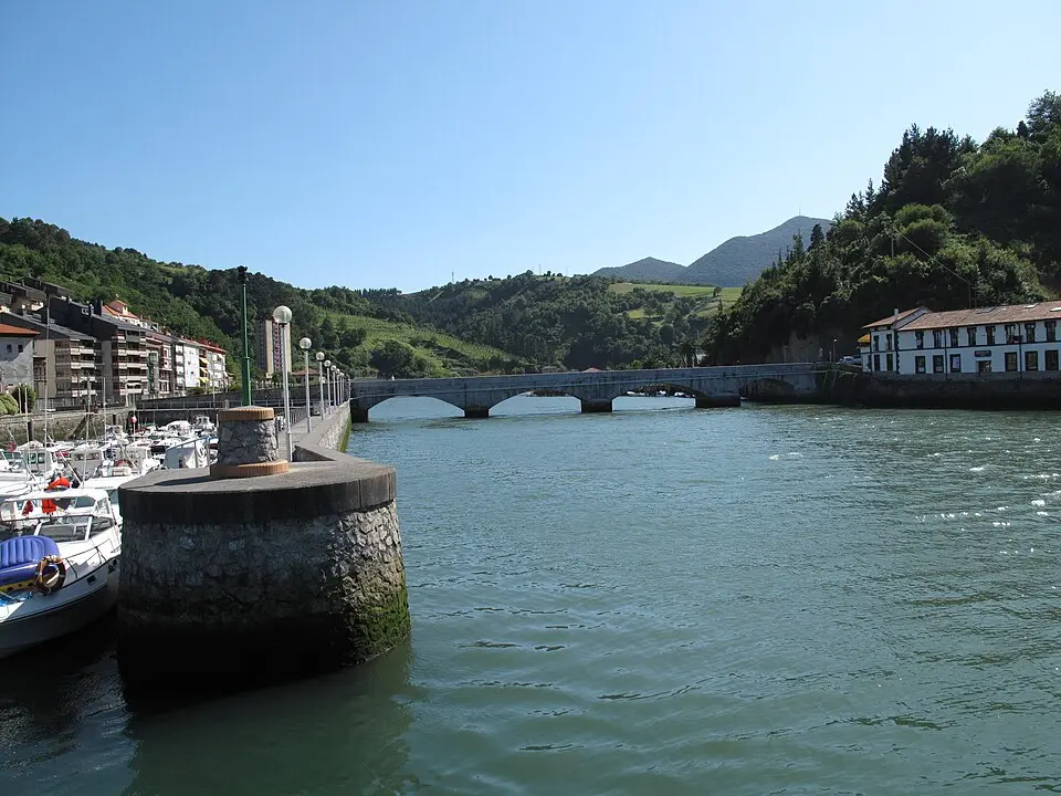 puente Deba