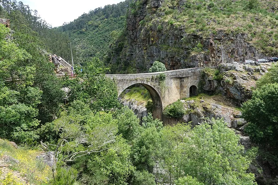 Alvarenga