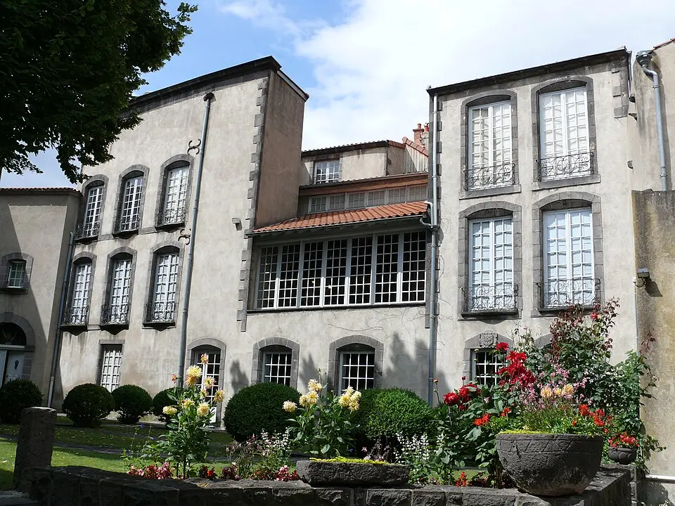 musée des arts et traditions populaires de Riom