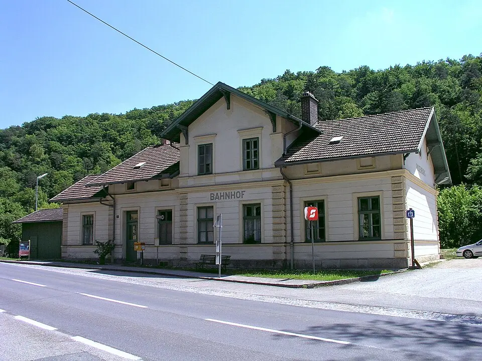 Aufnahmsgebäude Bahnhof Rosenburg
