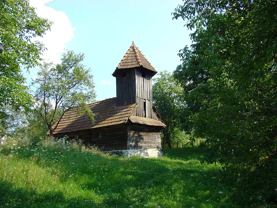 Image: Utilizator:Țetcu Mircea Rareș at ro.wikipedia · CC BY-SA 2.5 Dobra