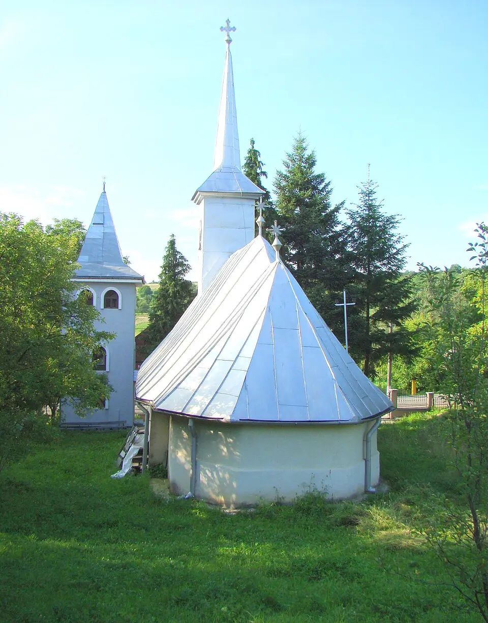 Wooden church in Berchez