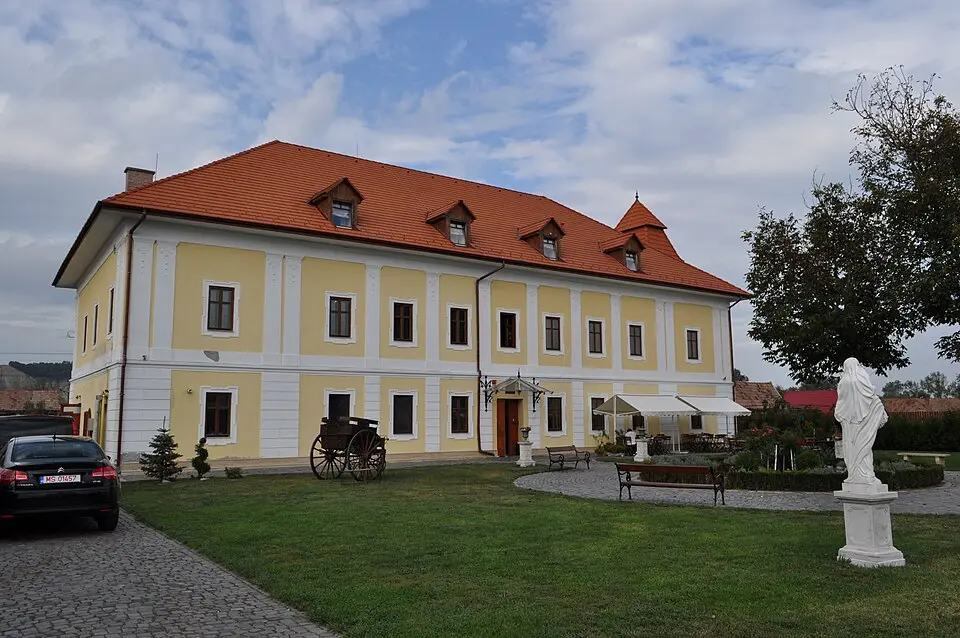 Ogra