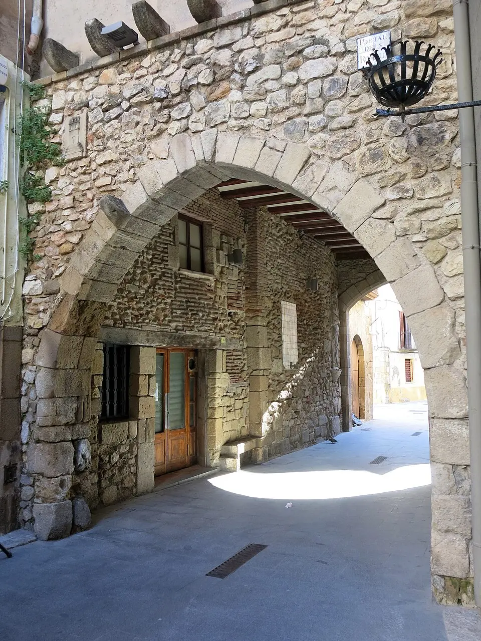 Edifici Portal dels Romeus