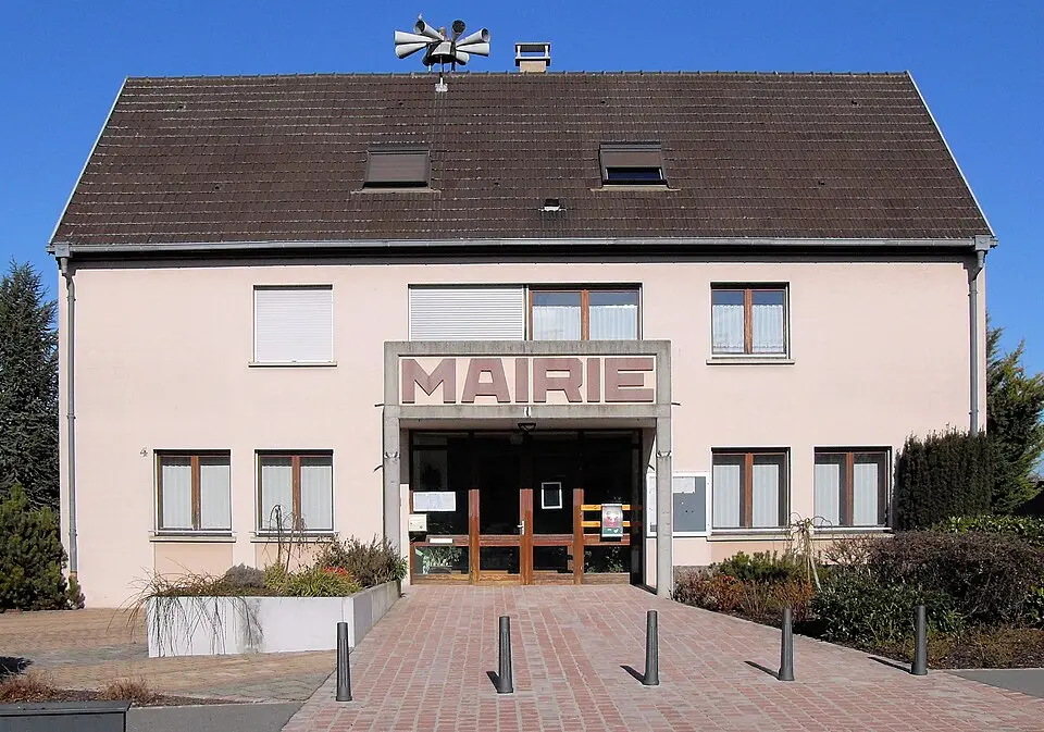 Immagine: Rauenstein · CC BY-SA 3.0 Roggenhouse