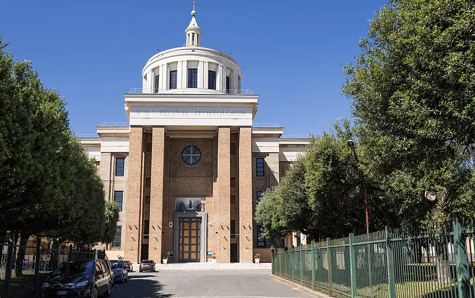 Santa Maria Regina degli Apostoli alla Montagnola