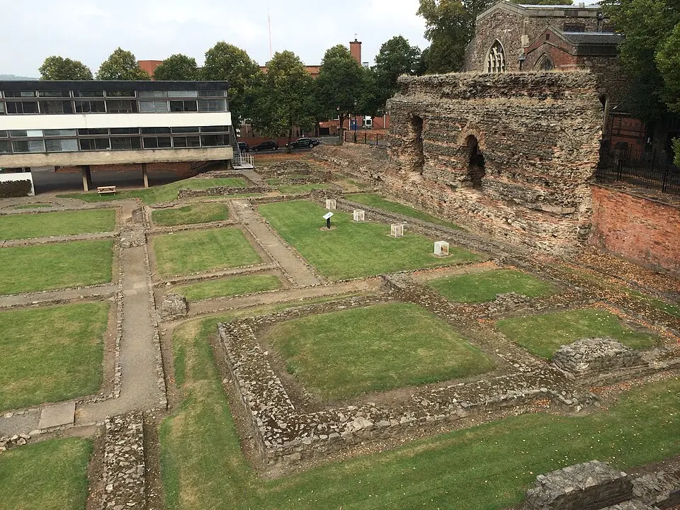 Jewry Wall: remains of a Roman bath house, palaestra and Anglo-Saxon church