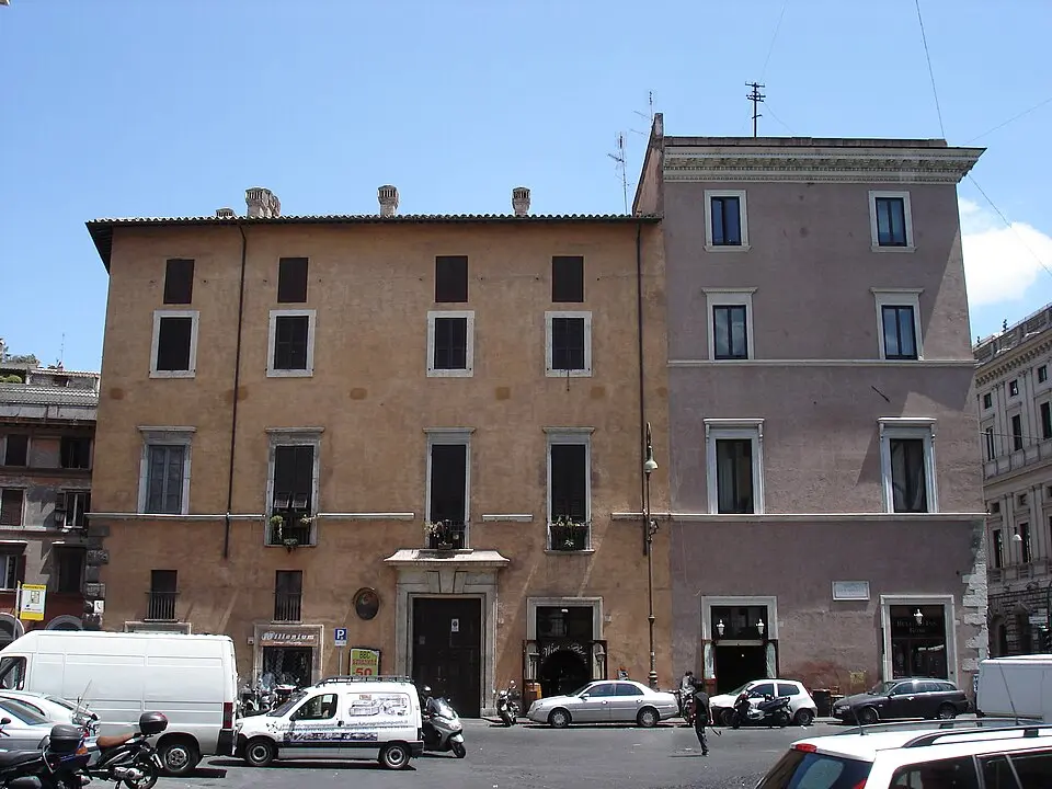 Palazzo Della Valle