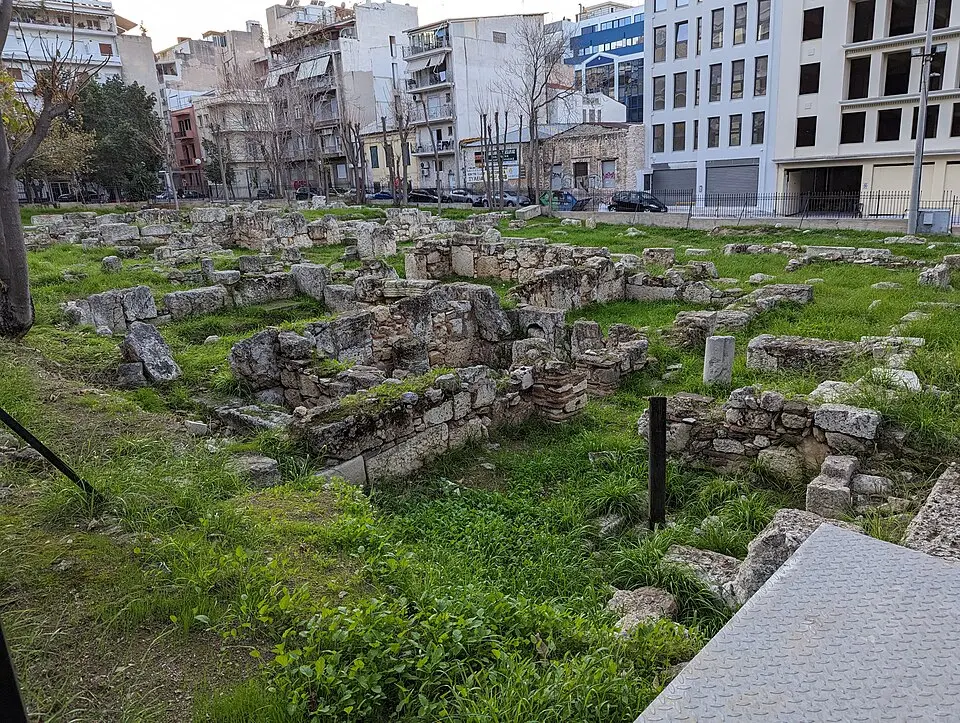 Αρχαιολογικός Χώρος Πλατείας Ροντήρη
