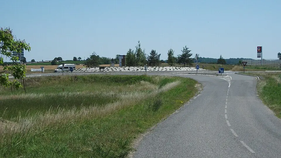 Obrázok: Tabl-trai · CC BY-SA 3.0 Creuzier-le-Neuf