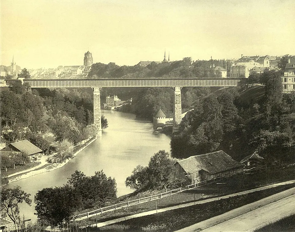 Rote Brücke