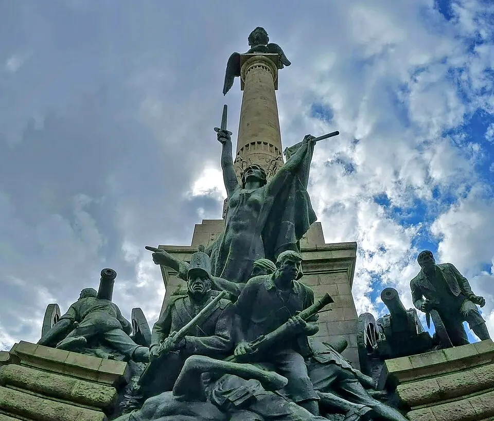 monument aux héros de la guerre péninsulaire