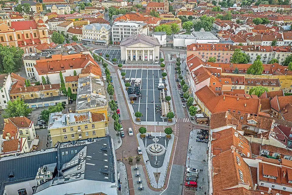 Vilniaus Rotušės aikštė