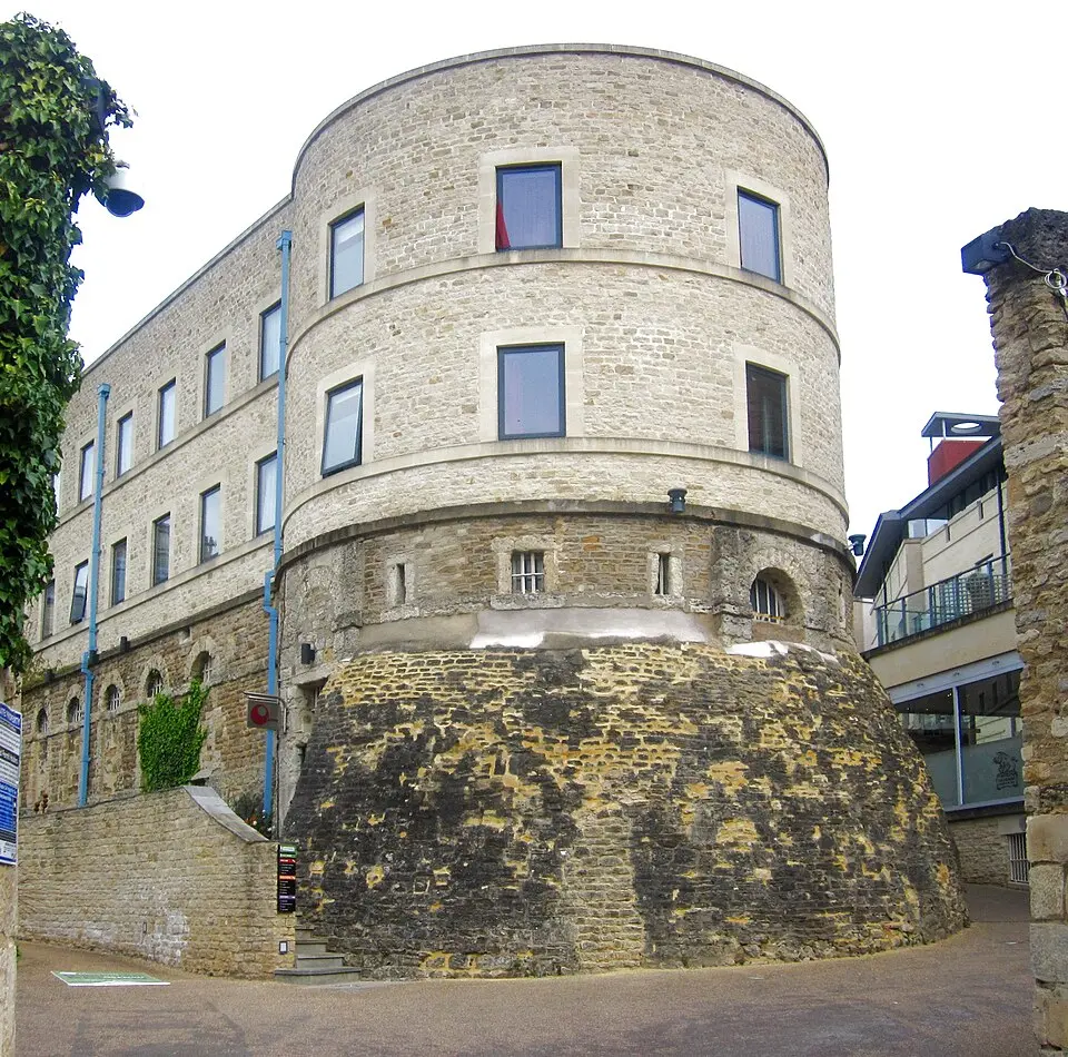C Wing Including The Round Tower