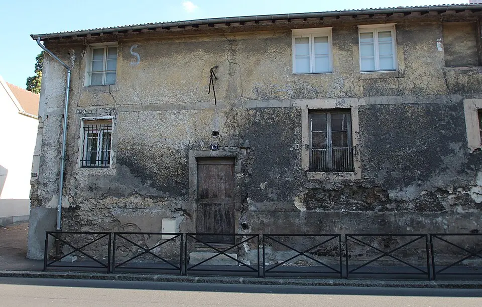 bâtiment, 67 route des Gardes