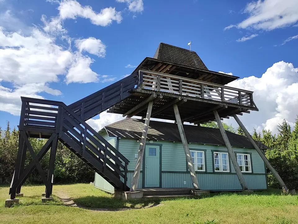 Orjaku linnuvaatlustorn