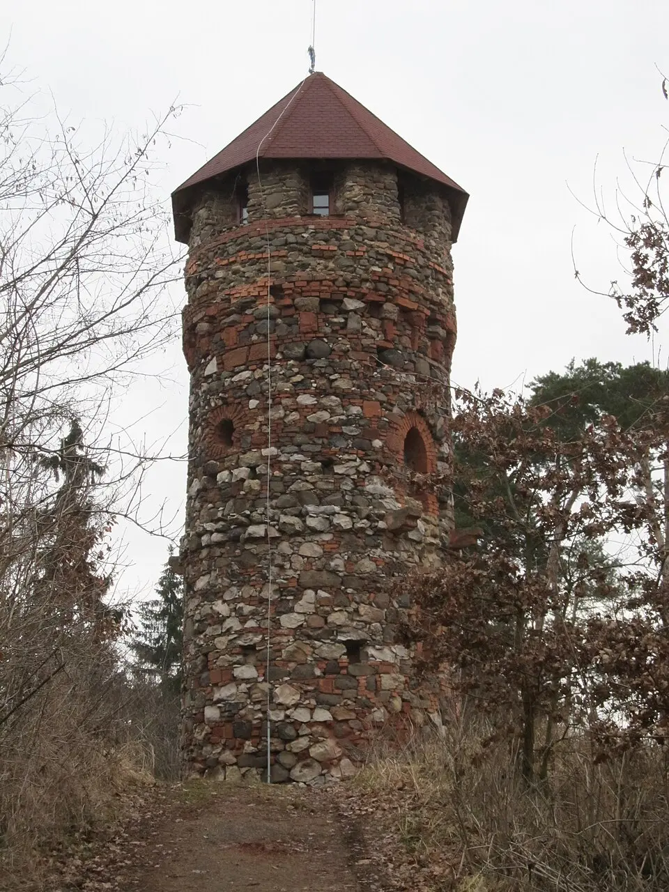 Obrázek: Krabat77 · CC BY-SA 3.0 Vochlická rozhledna