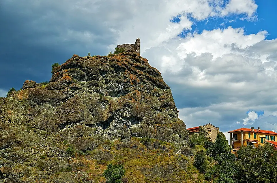 Pietramogolana