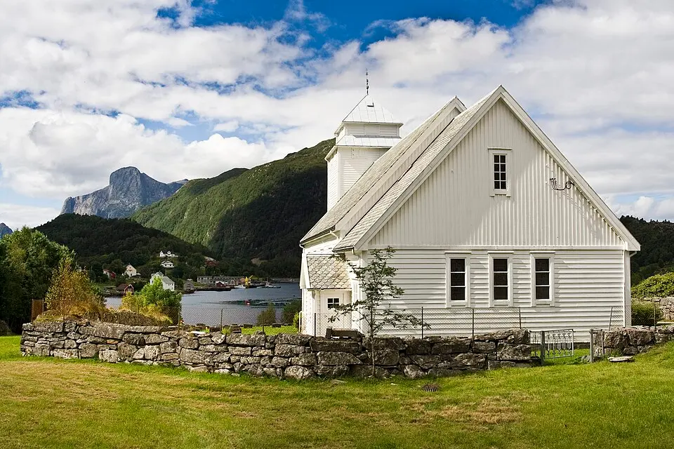 Rugsund kirke